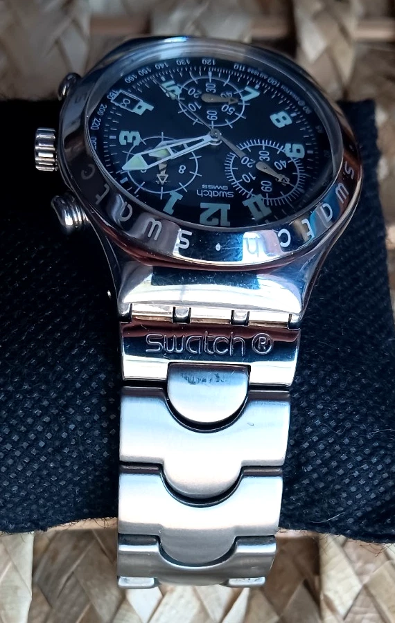 Reloj Swatch 1998 Irony Hecho en Suiza 4 Joyas Cronógrafo Esfera Luminosa y Manecillas Foto 4 de 4