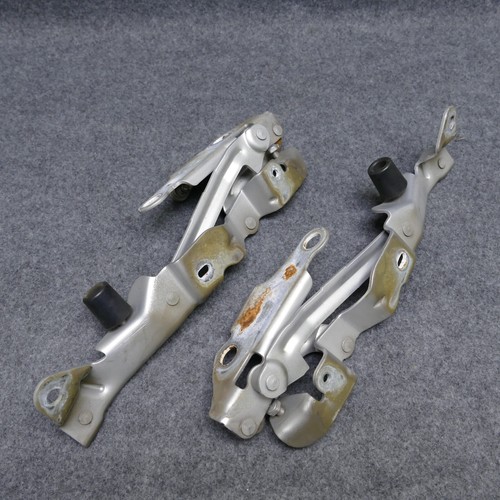 2011-14 Chrysler 200 Sdn Trunk Deck Lid Hinges Pair PS2 Bright Silver OEM 74300 - Picture 6 of 7