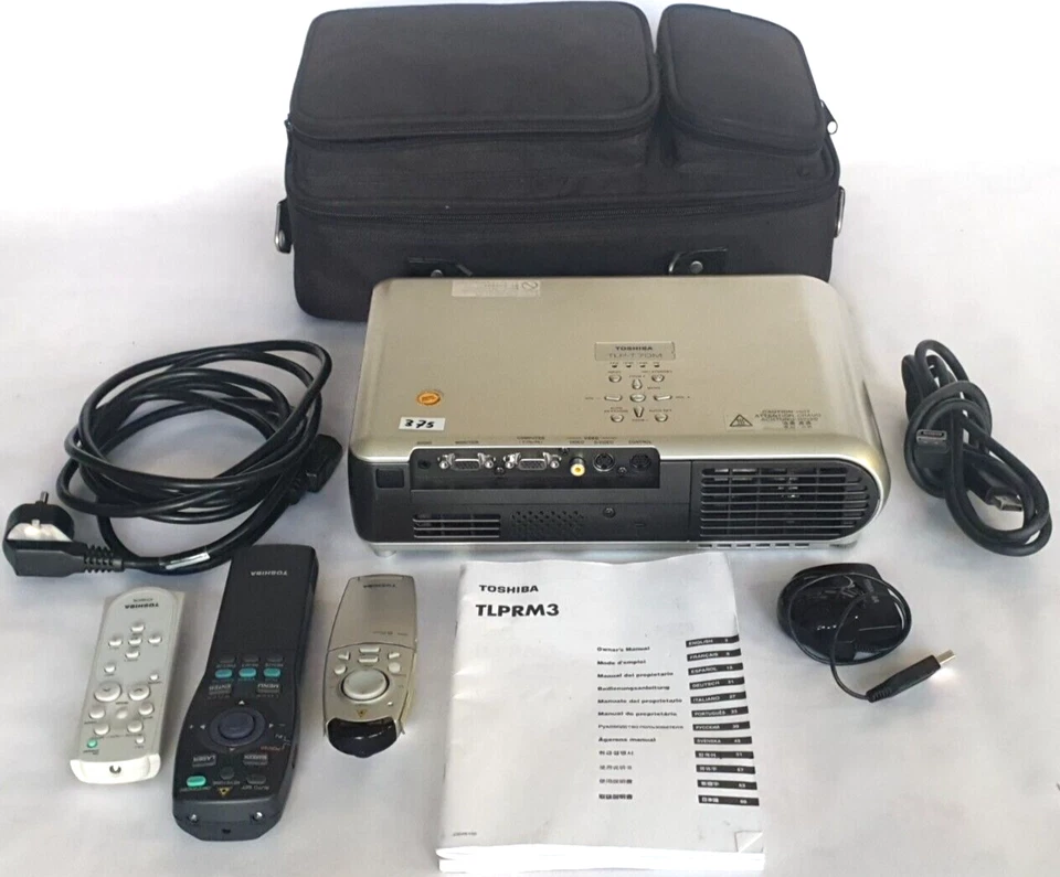 Toshiba TLP-T70M 3LCD Data projector OVP - Bild 3 von 4