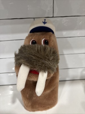 NWT VINTAGE 1983 DAKIN Willy Walrus # 19-0023 Plush  Hand Puppet 10 
