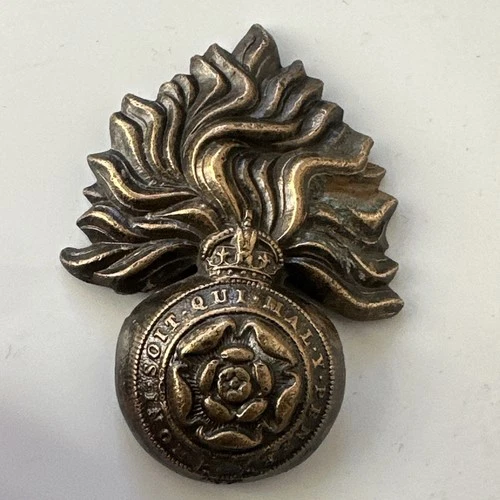 WW1 British Army Royal Fusiliers London Regiment Cap Badge Slider 51x38mm A/F