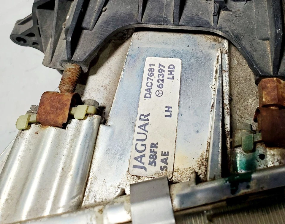 1992 1993 1994 1995 1996 Jaguar XJS OEM Left Hazy Headlight  - Image 4 of 4