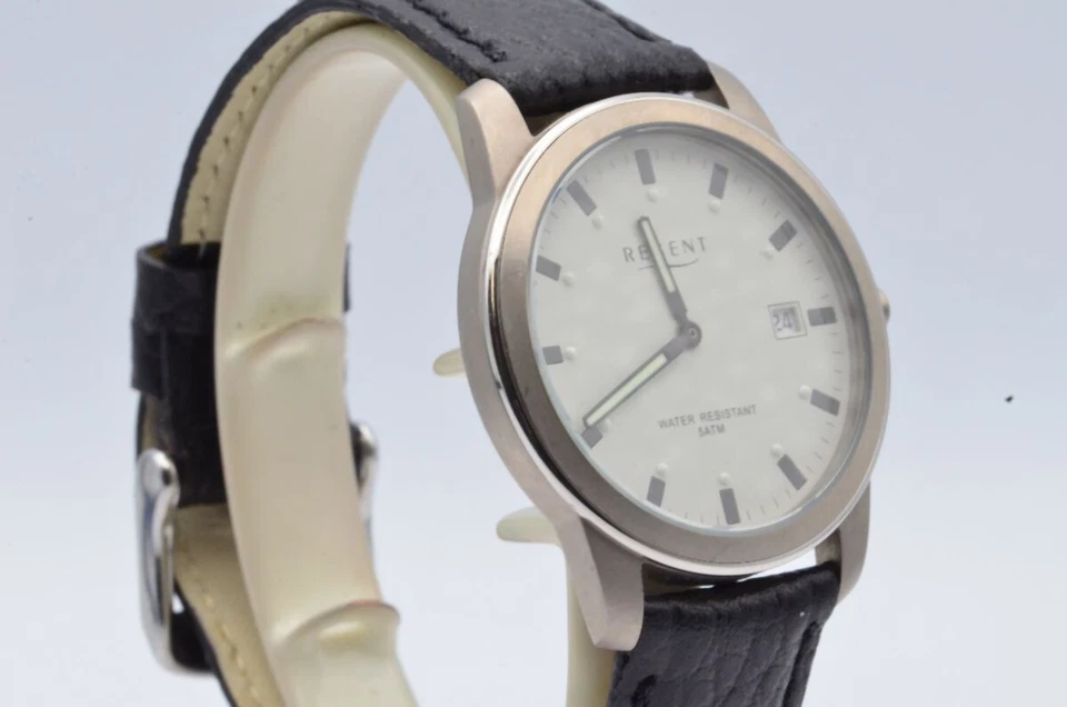 Regent Reloj Hombre 1 17/32 pulgadas Cuarzo Vintage RARO Titan Reloj Pulsera Vintage Foto 3 de 4