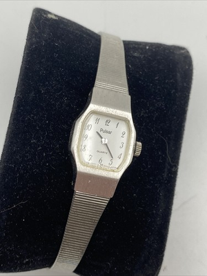 #ad Vintage Pulsar V232 5540 Silver Tone Women’s Watch 6.25quot; Band New Battery $14.99