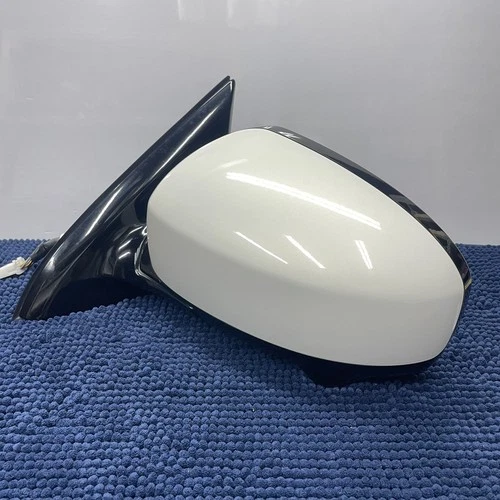 2013-2016 Infiniti JX35 QX60 Left  Driver Side  Mirror Assembly w/ CAMERA Oem