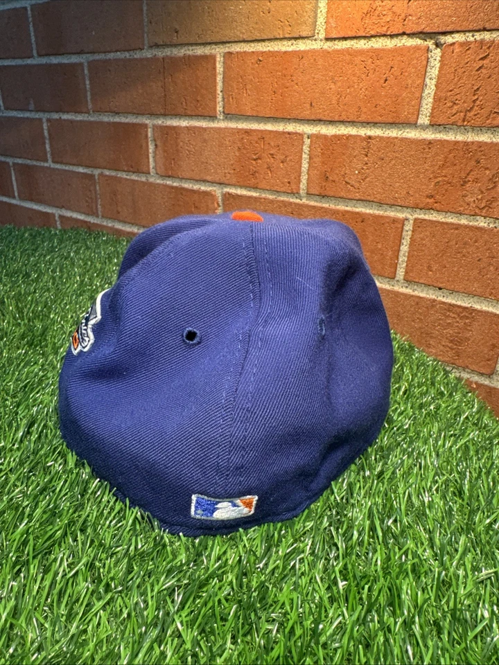 Boné adesivo vintage 2000 New Era NY Mets 2000 World Series ajustado tamanho 7 1/4 - Imagem 3 de 4