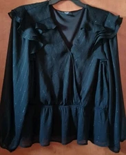 **Sale*Simply Vera Vera Wang XXL Black W/ Silver Pinstripe Blouse With Ruffles  