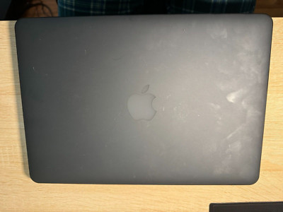 MacBook pro retina 13-inch early 2015 