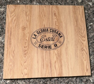 La Gloria Cubana Esteli Serie R Wooden Cigar Humidor (10-20ct Depending On Size)
