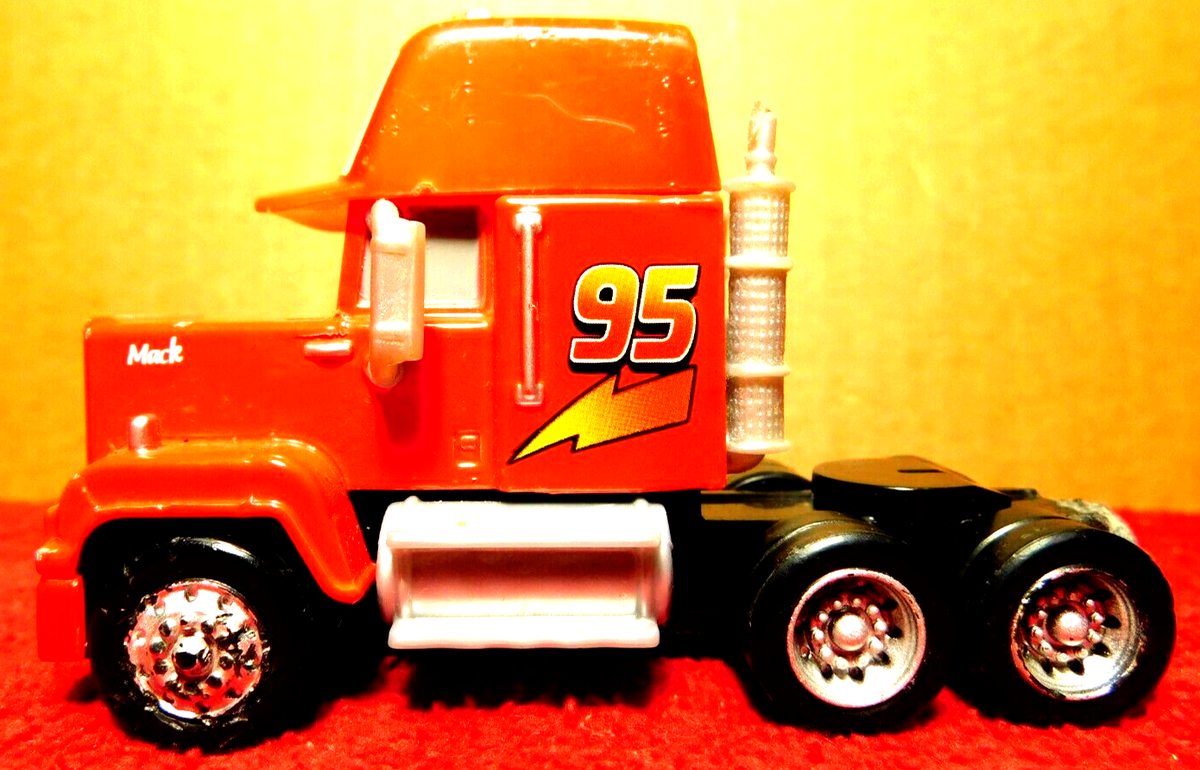Disney~Pixar Mattel M4243 Mack 1186MJ,1,NL 18 Wheeler Truck #95 | eBay