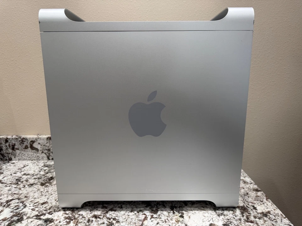 Apple Mac Pro A1289  Mid 2010 | 2x 2.66 GHz 6-Core 12-Core | 32GB RAM | 1TB HDD - Image 2 of 4