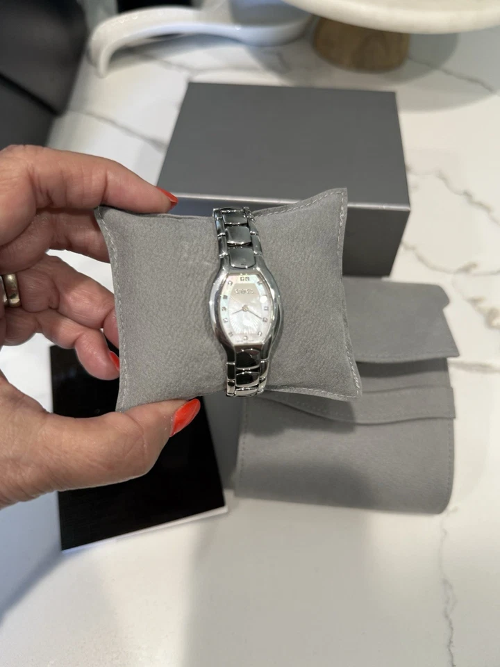 Ebel 9656G21 Beluga Tonneau Mini Ladies Watch - Image 3 of 4