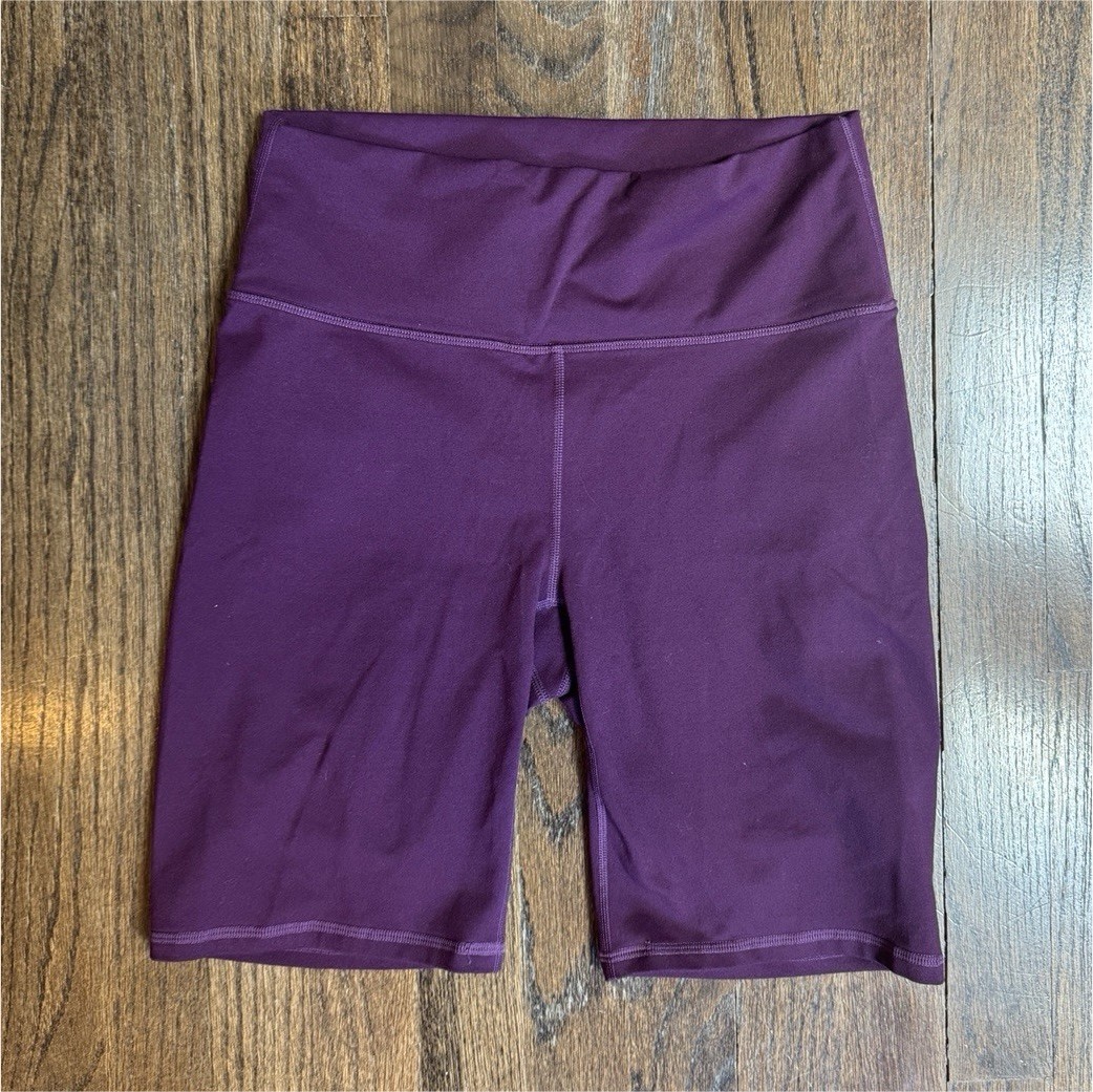 Fabletics PowerHold Women’s Purple Biker Shorts, Compression