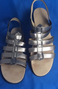 munro bev sandal