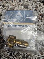 ALLIS CHALMERS SPRAYER NOZZLE ASY. 79004168