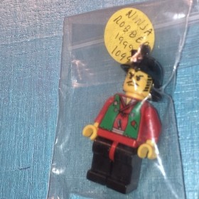 7 LEGO 6093 Ninja Skeleton Minifigures Black Gray Robber Samurai Flying Fortress