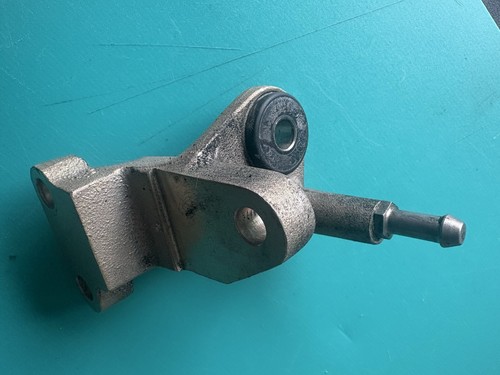 Mercury 856974T 857142T Mariner Outboard Alternator Bracket W/ Rubber Mount