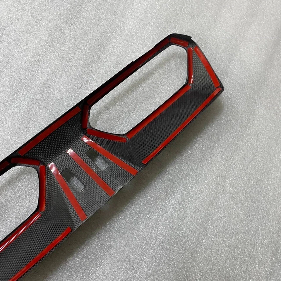 Embellecedores de ventilación de flujo de aire acondicionado interiores de fibra de carbono para Lamborghini Urus 2018-23 Foto 3 de 4