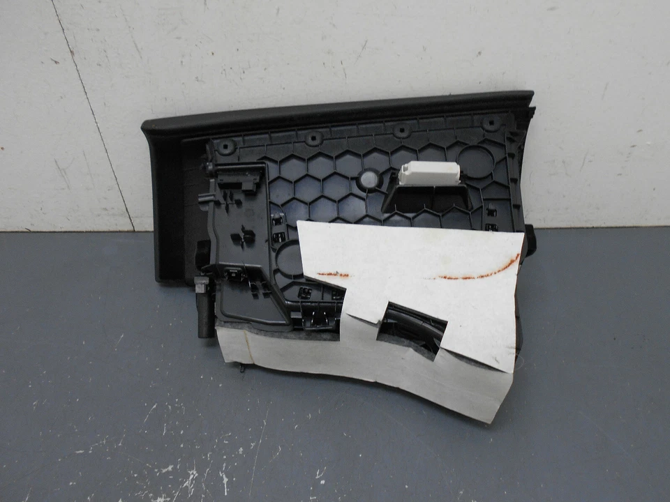 Guantera BMW M4 F82/F83 2015 14 15 16 17 18 19 #9342 H2 Foto 2 de 4