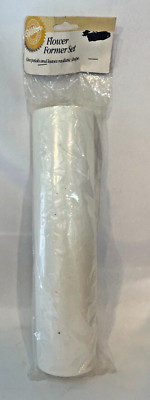 Wilton 9 Piece Flower Former Set 417-9500 Form Dry or Store Icing Flowers (New)