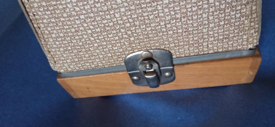 jouet ancien,Machine à Coudre Portative BABY - Photo 3/4