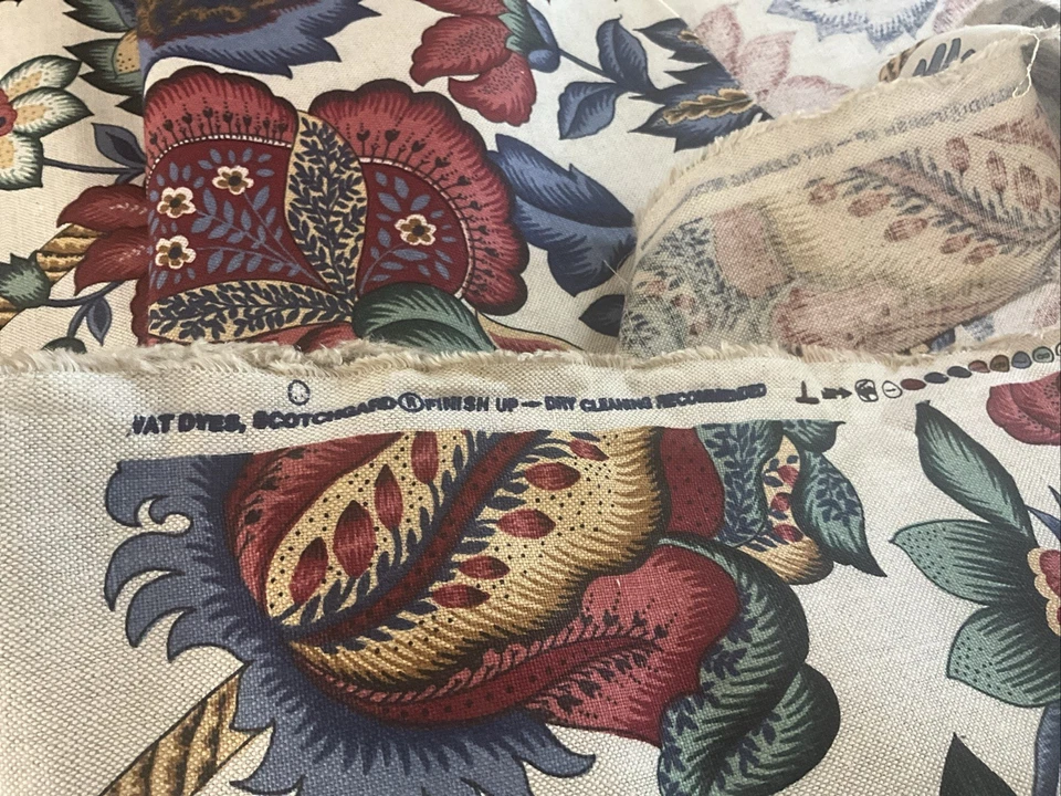 VTG Waverly Jacobean Floral Pinehurst Cotton Fabric 56”x48” Scotchgard Upholste - Image 2 of 4