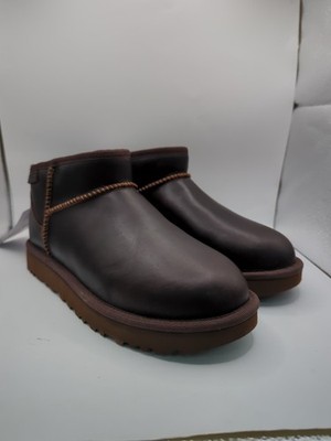New UGG Classic Ultra Mini Leather Regan Booties Women's Size 7