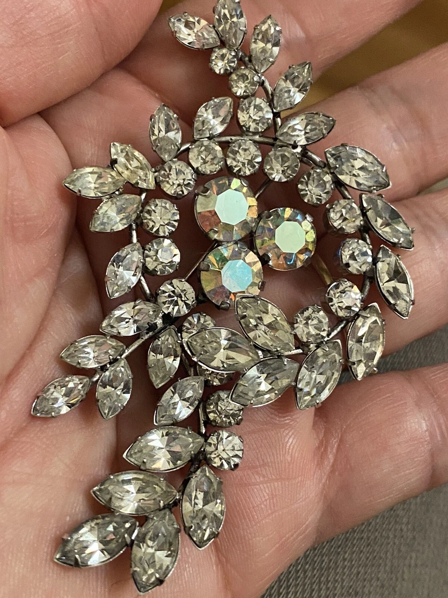 Charm brooch deals