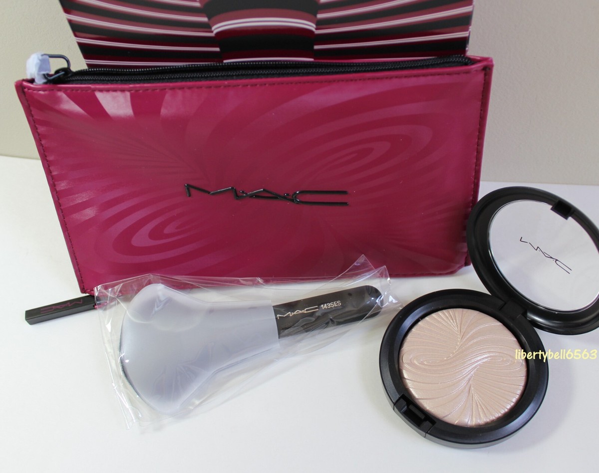 MAC Trick Of The Light Extra Dimension Skinfinish Kit -Limited