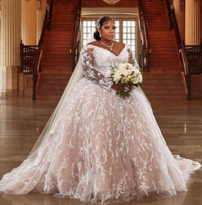 Vintage Plus Size Ball Gown Wedding Dress Lace Crystals Beaded Deep V Neck  Long | eBay