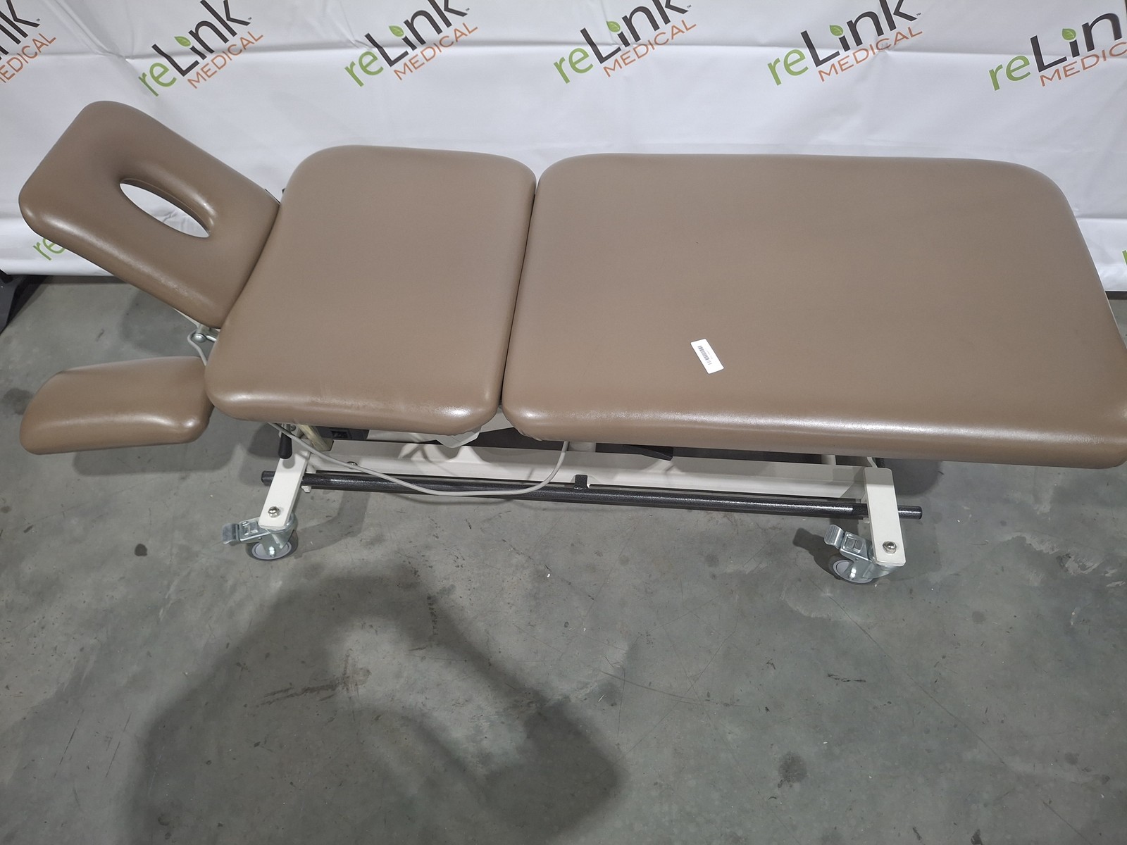 Armedica AMBAX5000 5 Section Hi-Lo Treatment Table