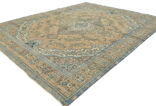 Distressed Vintage Semi-Antique Oriental Rug Muted Colors Floral Carpet 9X12 ft - Picture 3 of 13