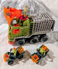 Imaginext Jurassic World Dinosaur Hauler, 2 ATV, 2 Figures & 2 Dinos