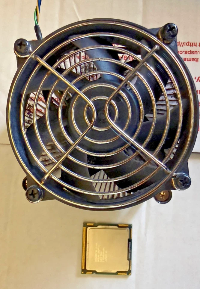 Intel Core I3-2120 - 3.3 GHz Quard-Core (SLBY2) Processor - Image 3 of 4