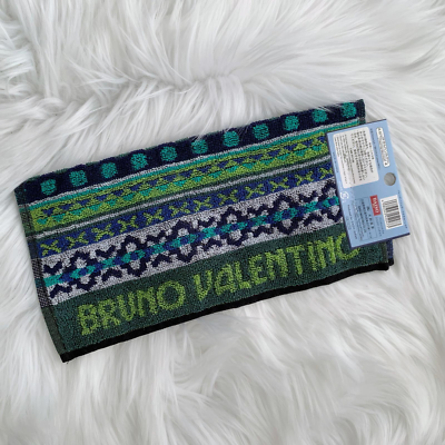 NWT Bruno Valentino Produced for Daiso Japan Blue green 10” square