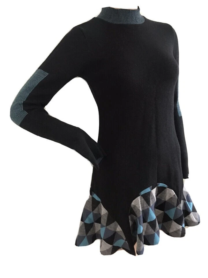 MINI VESTIDO LOUISE GOLDIN TOPSHOP NEGRO 100% LANA L REINO UNIDO 12-14 EU 40-42 NUEVO CON ETIQUETAS RARO Foto 4 de 4