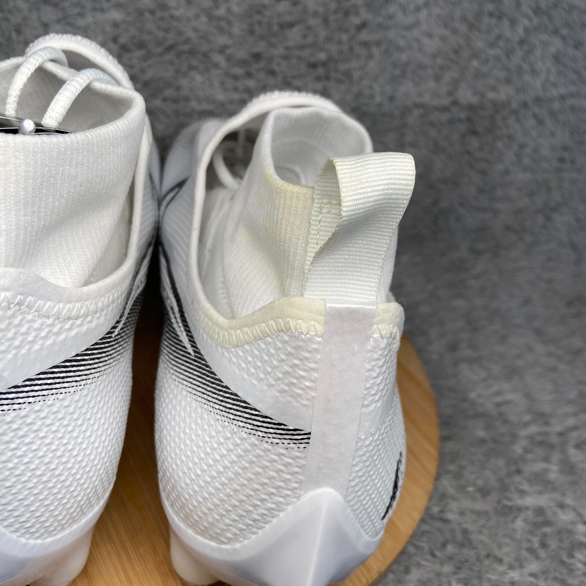 Nike Vapor Edge Pro 360 Detachable Football Size 14.5 Men  display picture 3