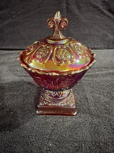 Fenton  red carnival 8 1/2 candy dish with cover Mike Fenton #465 RARE 1995