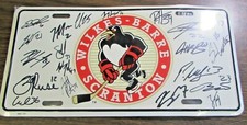ORIGINAL - WILKES-BARRE / SCRANTON PENGUINS - TEAM AUTOGRAPHED TEAM LICENSE PLAT