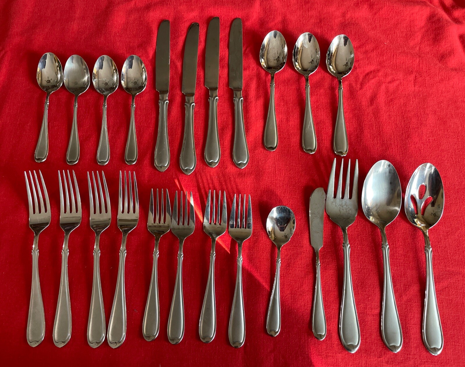 Wallace Summerset Frost 18/10 Stainless Steel 4 Settings*, Serveware 24 Pieces