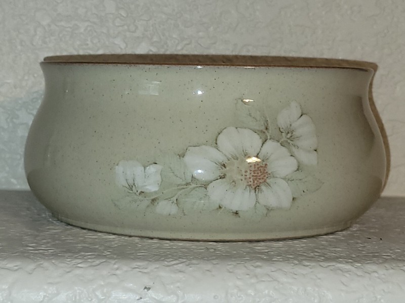 Denby Daybreak Salad / Fruit Serving Bolw from England