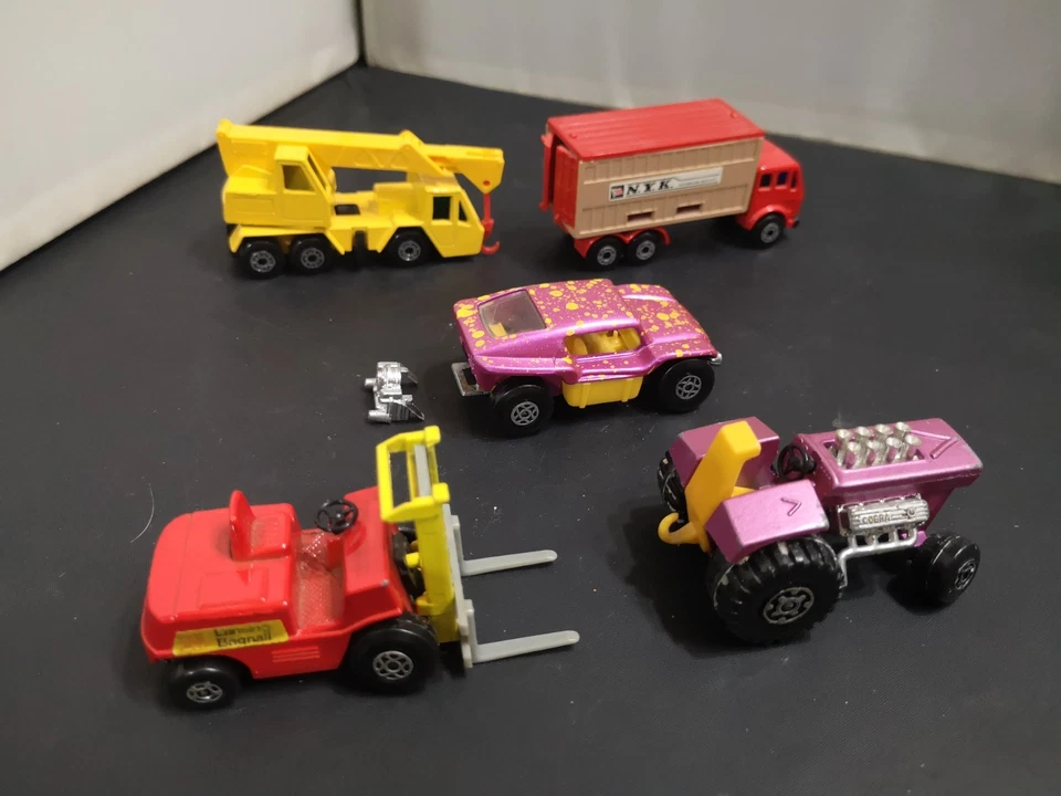 M834-MATCHBOX SUPERFAST LOT OF FIVE MODELS INC CONTAINER TRUCK - Image 2 of 2