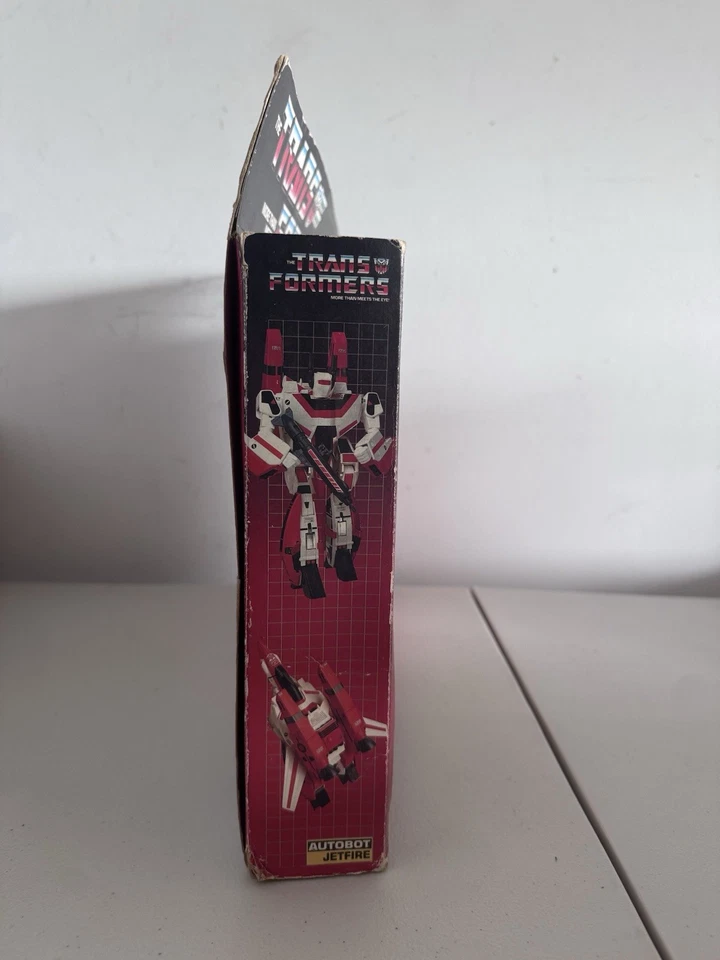 The Transformers Heroic Auto Bot Air Guardian Jet Fire In Box 1984 Hasbro G1 - Image 3 of 4