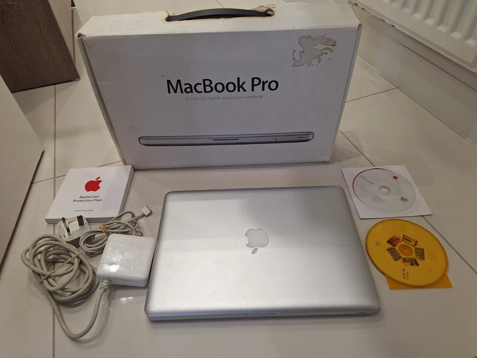 Apple MacBook Pro 13-inch 2.66GHz C2D Mid 2010 4GB RAM 500GB HDD A1278 - Image 3 of 4
