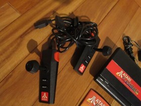 Atari Flashback (2004) First Original Launch Edition Retro Video Console #T22