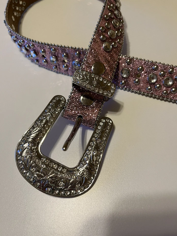 Cinto feminino Nocona tamanho 22 rosa glitter ferradura strass rodeio em excelente estado usado - Imagem 2 de 4
