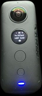 Cámara de acción Insta360 ONE X 360 grabación negra con estuche cargador cable USB bolsa