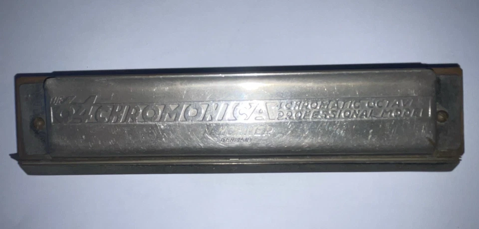 Vintage HOHNER 64 CHROMONICA 16 HOLE Professional Model Harmonica Germany Key C - Image 2 of 4