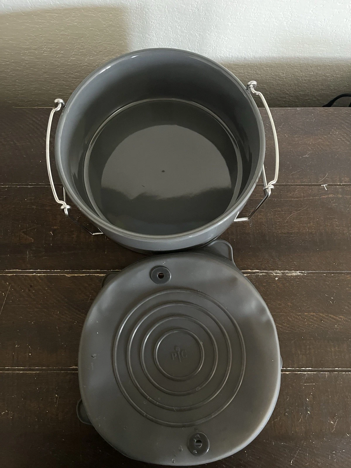 Pampered Chef Electric Quick Cooker Pressure Cooker 100011 Ceramic Bowl W/lid