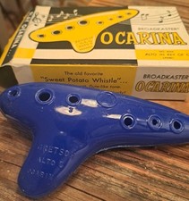 Vintage Ocarina Roadkaster Flute Instrument Plastic Blue Made in USA